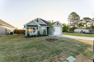 9209 Parkview Cir, Tolar, TX 76476 - Photo 3