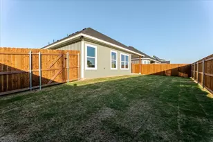 9209 Parkview Cir, Tolar, TX 76476 - Photo 27
