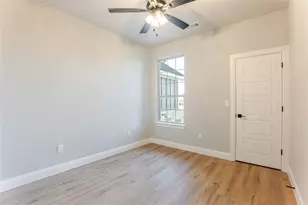 9211 Parkview Cir, Tolar, TX 76476 - Photo 21