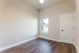 9213 Parkview Cir, Tolar, TX 76476 - Photo 23