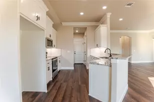 9213 Parkview Cir, Tolar, TX 76476 - Photo 9