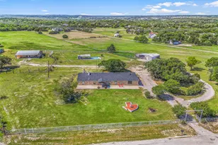 748 Rocky Ridge Ln, Weatherford, TX 76085 - Photo 33