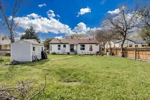 10518 Desdemona Dr, Dallas, TX 75228 - Photo 19