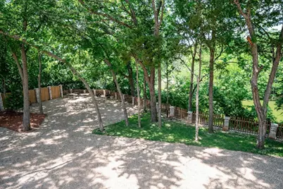 2415 Amberleaf Court, Cedar Hill, TX 75104 - Photo 33