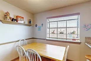 2404 Forestmeadow Dr, Lewisville, TX 75067 - Photo 9