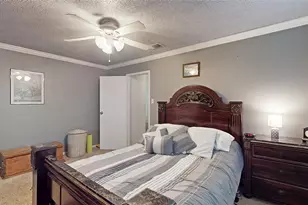 2404 Forestmeadow Dr, Lewisville, TX 75067 - Photo 15