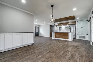 2954 Candlewick Ln, Farmers Branch, TX 75234 - Photo 5