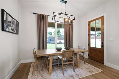 1611 N Mason Street, Bowie, TX 76230 - Photo 17