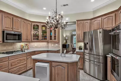 325 Thornhill Circle, Double Oak, TX 75077 - Photo 17