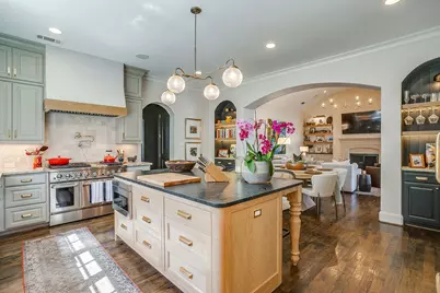 4601 Porto Vila Court, Fort Worth, TX 76126 - Photo 3