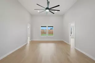 407 E Boyd Ave, Boyd, TX 76023 - Photo 11