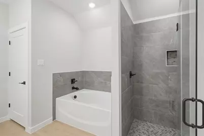 407 E Boyd Avenue, Boyd, TX 76023 - Photo 5