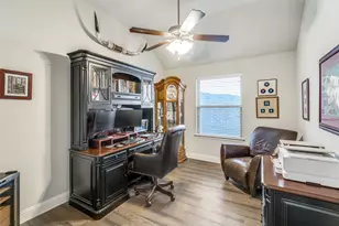 7805 Fossil Crk Trl, McKinney, TX 75071 - Photo 25