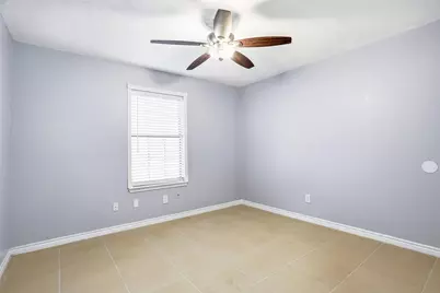 416 Colonial Place, Everman, TX 76140 - Photo 5