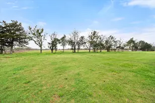 6771 NW County Rd 1146, Barry, TX 75102 - Photo 29