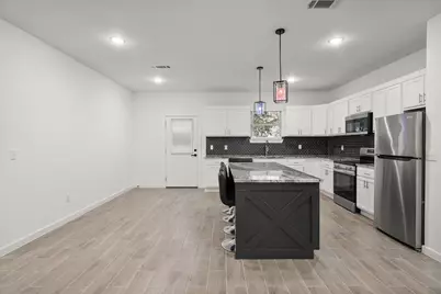 6771 NW County Road 1146, Barry, TX 75102 - Photo 9