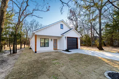 921 Hillburn Drive, West Tawakoni, TX 75474 - Photo 1