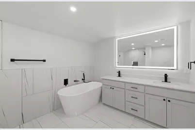 502 Madison Street, Cleburne, TX 76033 - Photo 17