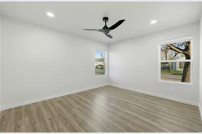 502 Madison Street, Cleburne, TX 76033 - Photo 21