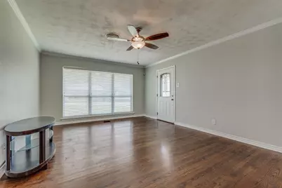 10205 Newcombe Drive, Dallas, TX 75228 - Photo 5