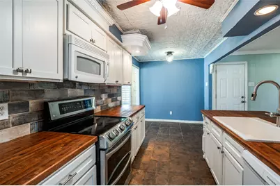 2508 Canterbury Drive, Carrollton, TX 75006 - Photo 9