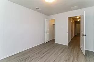 1425 Cactus Grove Way, Fort Worth, TX 76112 - Photo 9