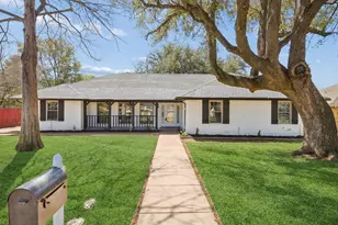 904 Bert Dr, Arlington, TX 76012 - Photo 1