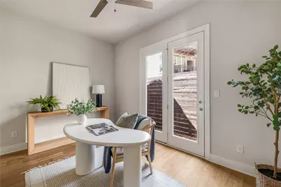 381 E Greenbriar Lane #401, Dallas, TX 75203 - Photo 5