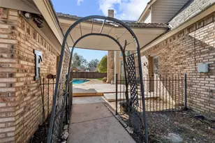 4705 Villa Vera Dr, Arlington, TX 76017 - Photo 33