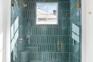 9826 Mixon Dr, Dallas, TX 75220 - Photo 25