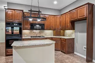 1171 Bonham Pkwy, Lantana, TX 76226 - Photo 15