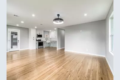 3924 Vanette Lane, Dallas, TX 75216 - Photo 9