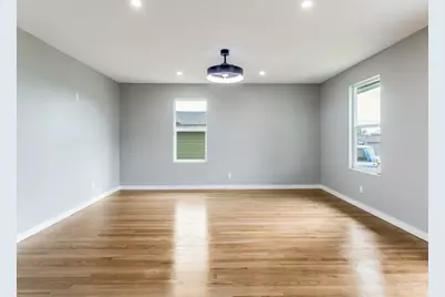 3924 Vanette Lane, Dallas, TX 75216 - Photo 5