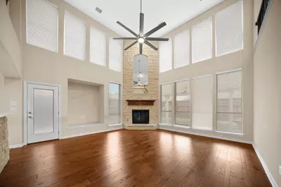 7215 Herboso, Grand Prairie, TX 75054 - Photo 5