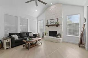 2640 Greyhawk Dr, Little Elm, TX 75068 - Photo 5