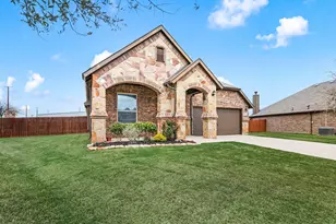 244 Ovaletta Dr, Justin, TX 76247 - Photo 5