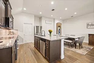 244 Ovaletta Dr, Justin, TX 76247 - Photo 19