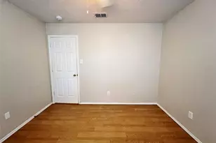 2217 Lookout Ln, Denton, TX 76207 - Photo 13