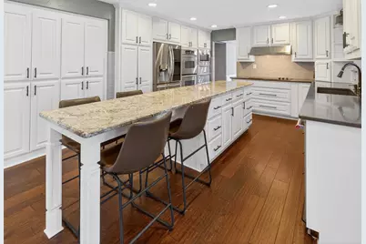 234 Edgewood Drive, Highland Village, TX 75077 - Photo 11