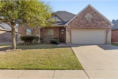 565 Griffith Drive, Saginaw, TX 76179 - Photo 1