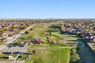 565 Griffith Dr, Saginaw, TX 76179 - Photo 33