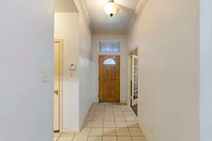 565 Griffith Dr, Saginaw, TX 76179 - Photo 9