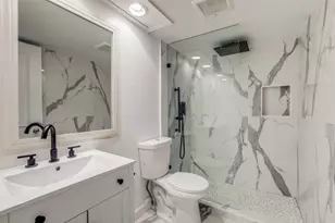 5325 Fleetwood Oaks Ave, Dallas, TX 75235 - Photo 9