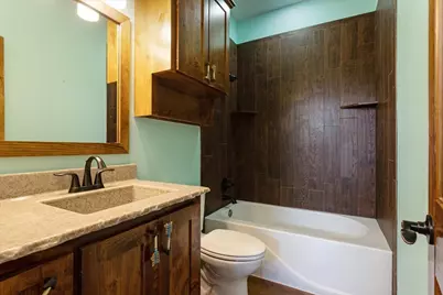 516 Spring Town Road, Van Alstyne, TX 75495 - Photo 29