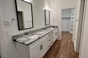 13325 Bee St, Farmers Branch, TX 75234 - Photo 11