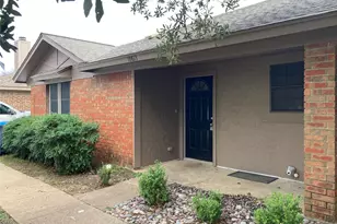 10613 Flamewood Dr, Fort Worth, TX 76140 - Photo 19