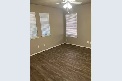 10613 Flamewood Drive, Fort Worth, TX 76140 - Photo 13