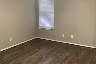 10613 Flamewood Dr, Fort Worth, TX 76140 - Photo 7