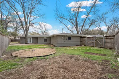 4109 Sanger Avenue, Waco, TX 76710 - Photo 27