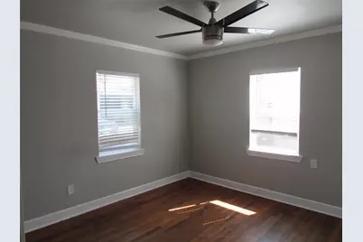 1609 N 18th Street, Waco, TX 76707 - Photo 9